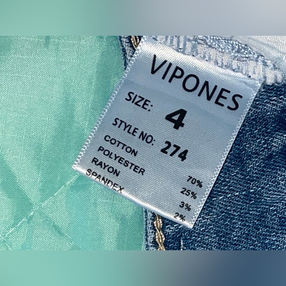 VIPONES High Waisted Ripped Flare Jeans 4R NWT Back To School - Picture 7 of 10